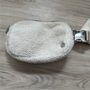 Lululemon Athletica White Sherpa Belt Bag